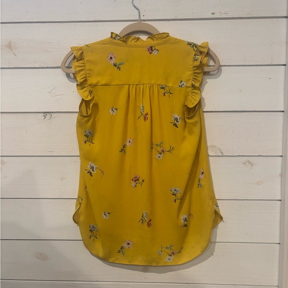 LOFT Deep Yellow Ruffled Sleeveless Blouse in size XS
Great Condition! - Picture 12 of 12
